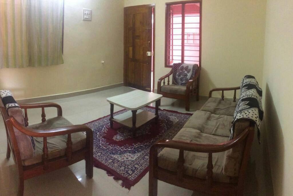 Charisma Homestay Mangalore Exterior foto